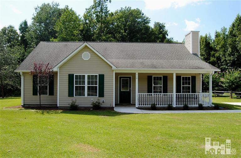 418 Balcombe Road Rocky Point, NC 28457 - Photo 1 of 25 Primary Photo