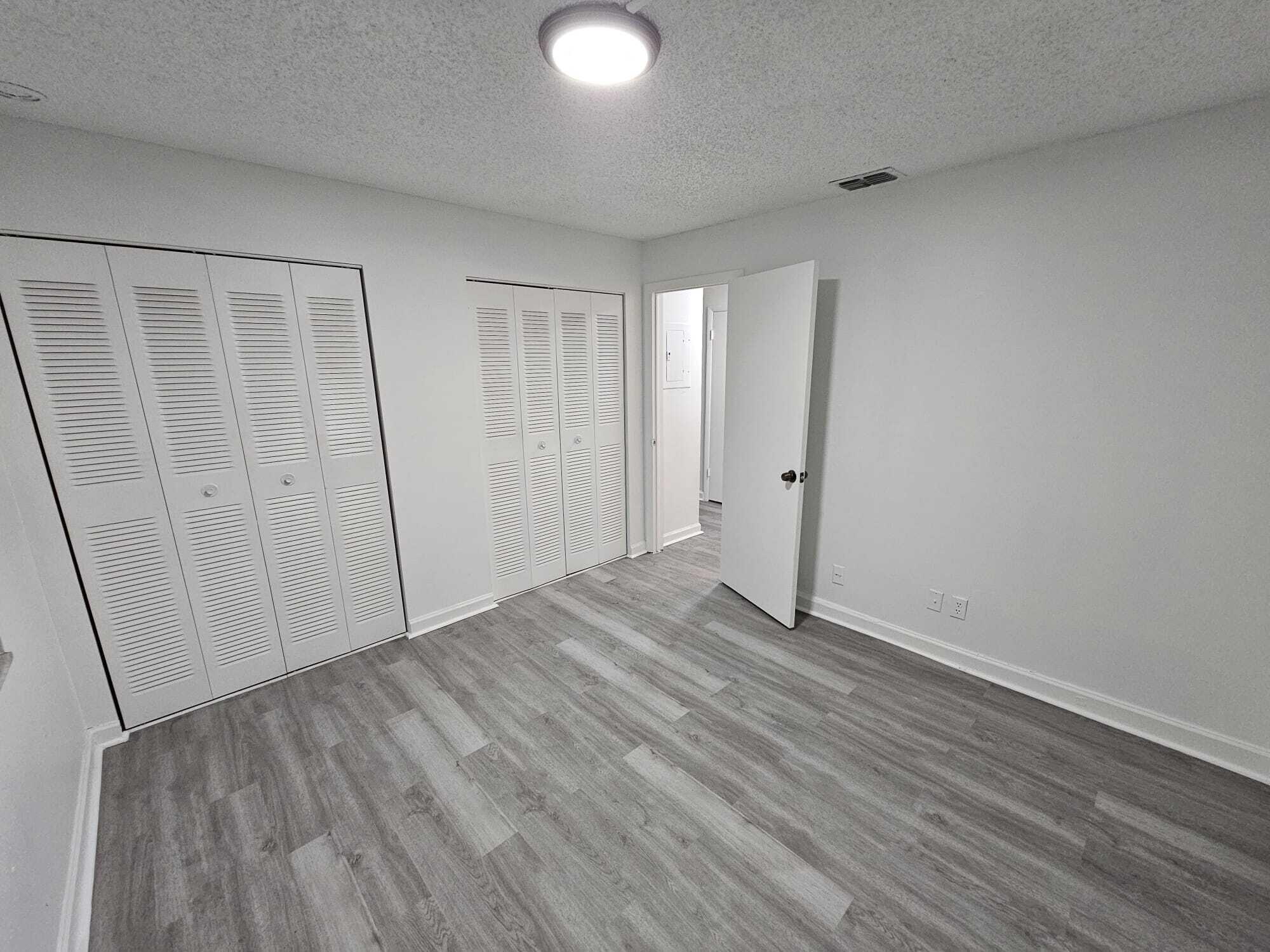 1853 Service Road North Palm Beach, FL 33408 - Photo 58 of 113 PHOTO-2025-03-26-15-03-18 6