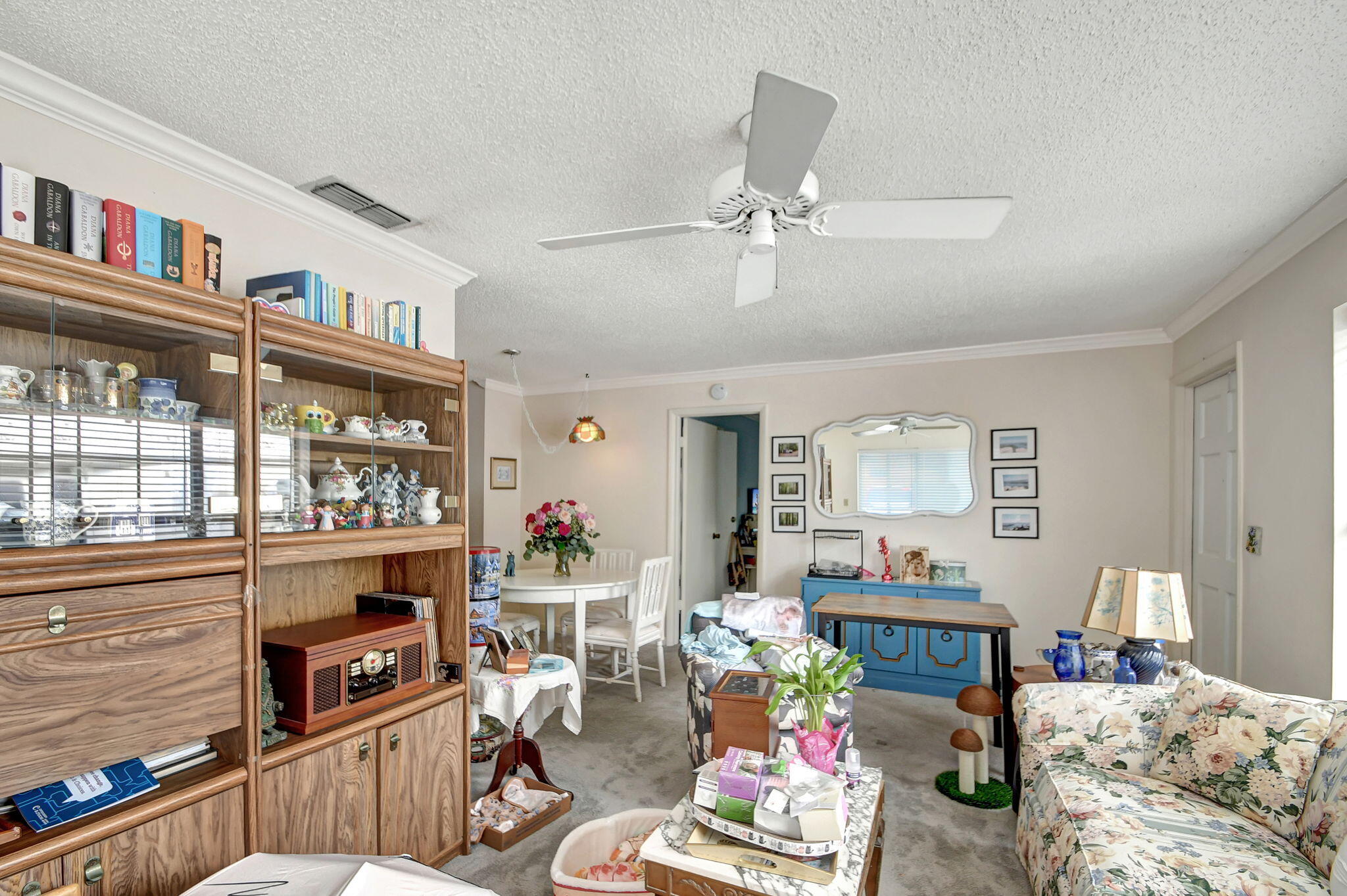 1853 Service Road North Palm Beach, FL 33408 - Photo 6 of 113 6-web-or-mls-DSC_7526