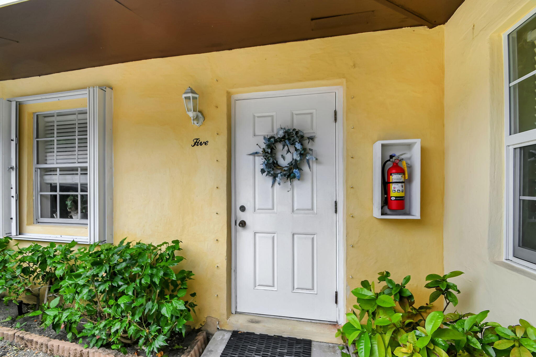 1853 Service Road North Palm Beach, FL 33408 - Photo 69 of 113 67-web-or-mls-DSC_7839