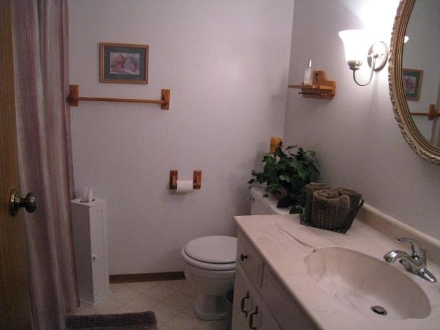 94 Camp 10 Road Gaylord, MI 49735 - Photo 19 of 32 Gallery Image 19