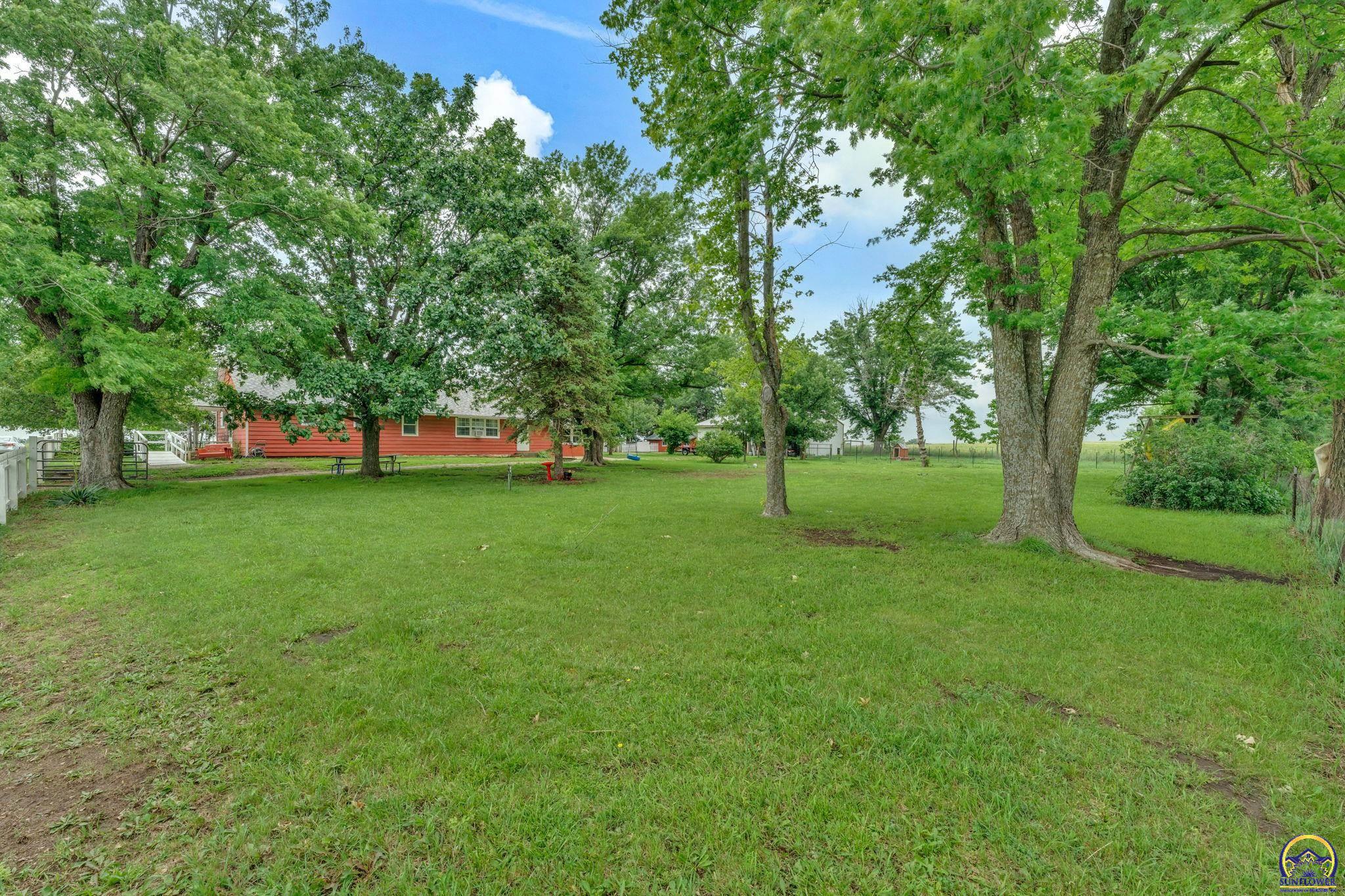 3184 158th Road Delia, KS 66418 - Photo 11 of 50