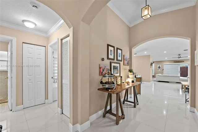 $4,000 | 13925 Southwest 155th Court, Unit 13925, Miami, FL 33196