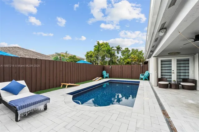 $4,000 | 13925 Southwest 155th Court, Unit 13925, Miami, FL 33196