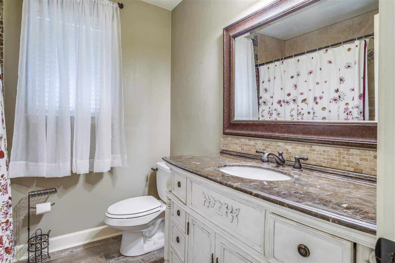 398 Taraview Road Collierville, TN 38017 - Photo 12 of 24