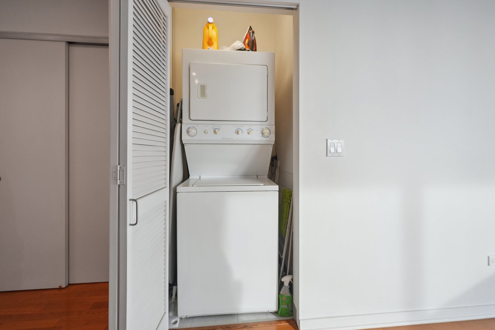 611 South Wells Street, Unit 1908 Chicago, IL 60607 - Photo 10 of 16