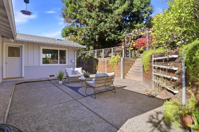 $2,050,000 | 574 Wellington Drive, San Carlos, CA 94070