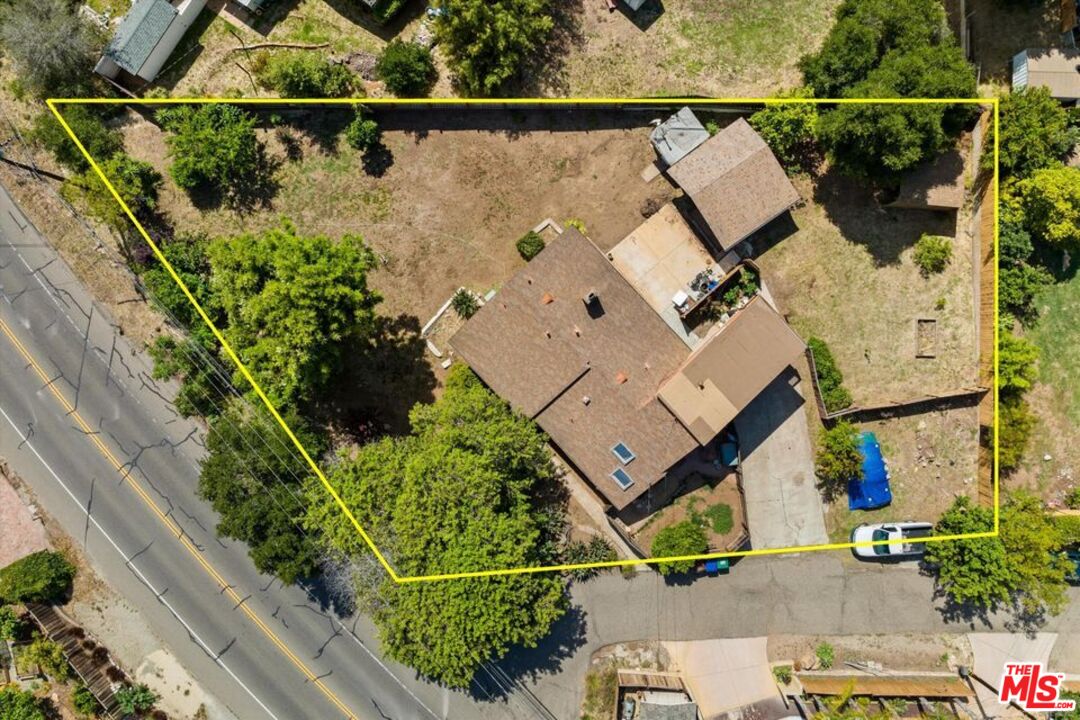 3950 Foothill Road Santa Barbara, CA 93110 - Photo 1 of 22 Gallery Image 1
