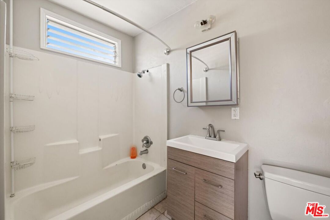 3950 Foothill Road Santa Barbara, CA 93110 - Photo 16 of 22 Gallery Image 16