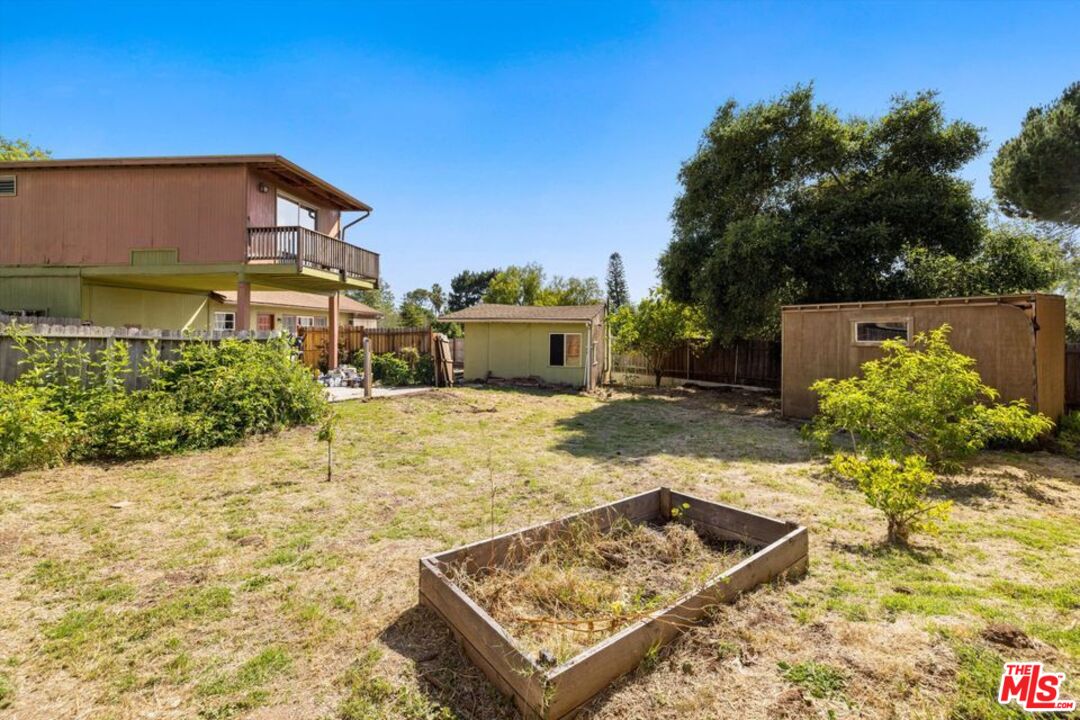 3950 Foothill Road Santa Barbara, CA 93110 - Photo 3 of 22 Gallery Image 3