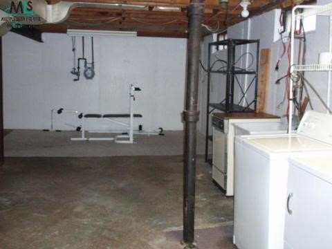 2713 South Rochester Road Royal Oak, MI 48073 - Photo 7 of 11 122086-6.JPG