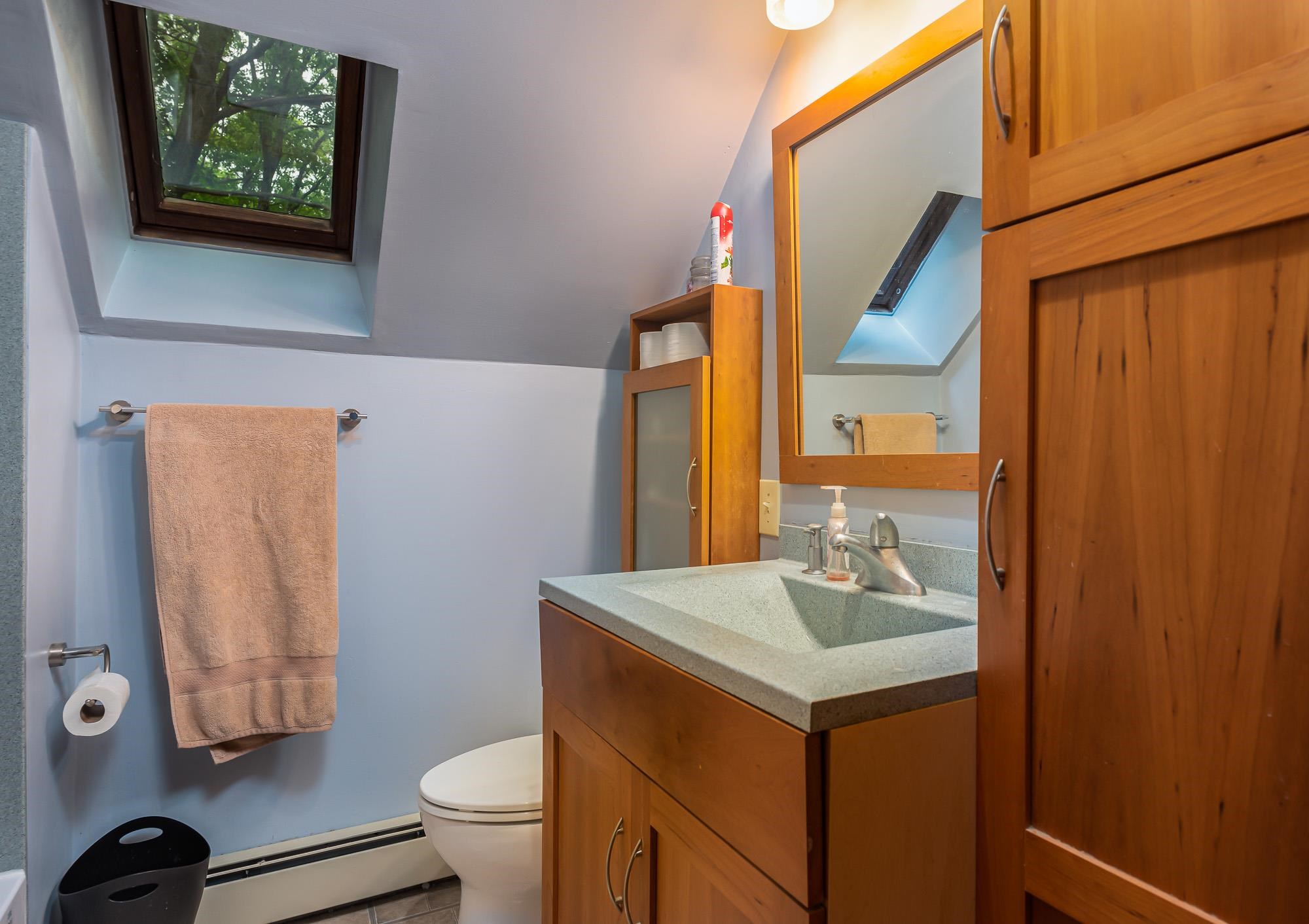 42 Watson Road Dover, NH 03820 - Photo 10 of 40