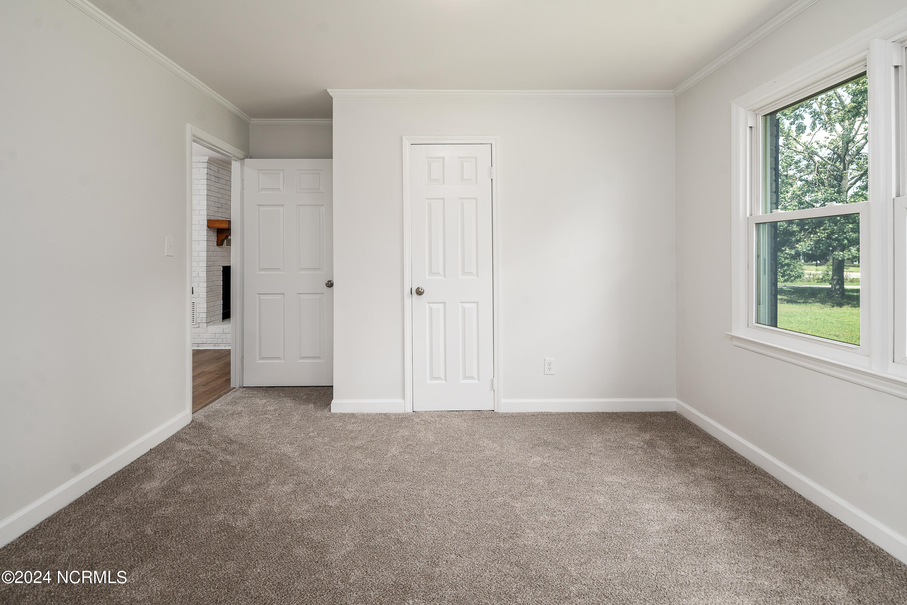 702 Hugo Road Kinston, NC 28501 - Photo 27 of 35 20240724 MLS S_Nilsen 702 Hugo Rd Kinsto
