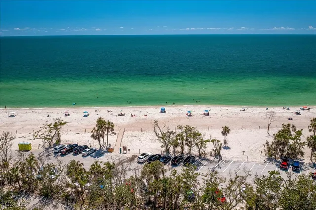 aerial view of city and lake view