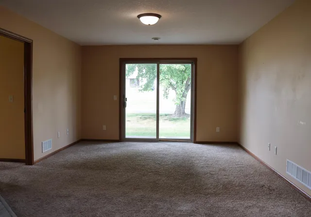 $227,500 | 811 Stonehaven Path, Milaca, MN 56353