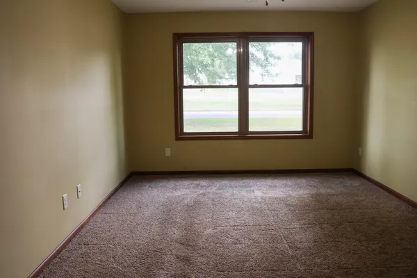 $227,500 | 811 Stonehaven Path, Milaca, MN 56353