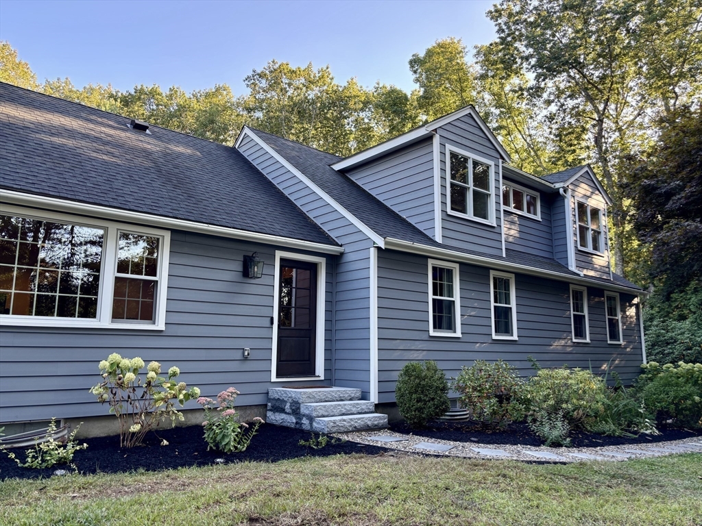 24 Cedar Hill Road Dover, MA 02030 - Photo 2 of 19