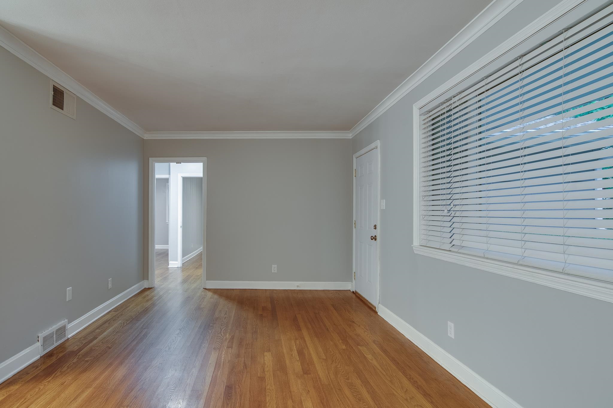 4970 Sequoia Road Memphis, TN 38117 - Photo 6 of 31 wooden floor in an empty room