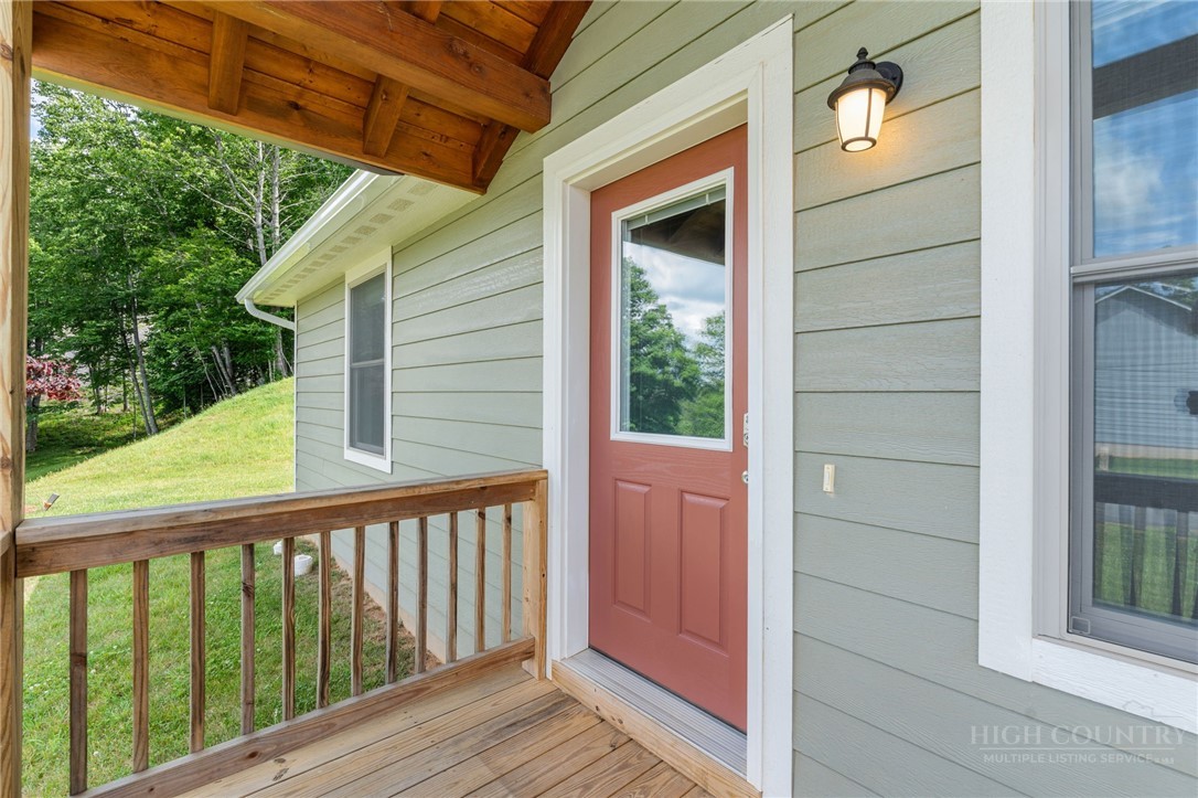 347 Townhomes Place, Unit 15 Boone, NC 28607 - Photo 5 of 32