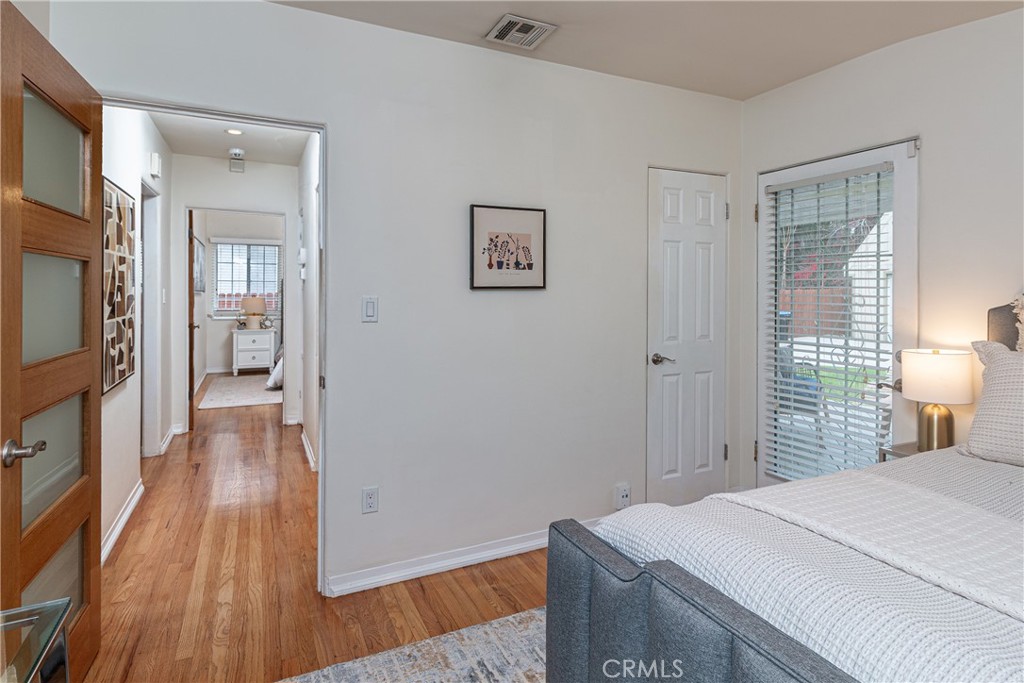 211 South Keystone Street Burbank, CA 91506 - Photo 27 of 54