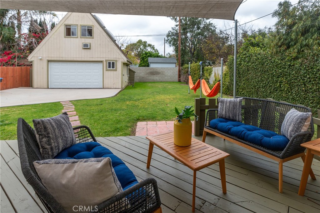 211 South Keystone Street Burbank, CA 91506 - Photo 31 of 54