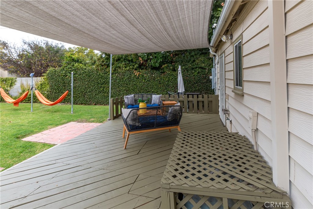 211 South Keystone Street Burbank, CA 91506 - Photo 32 of 54