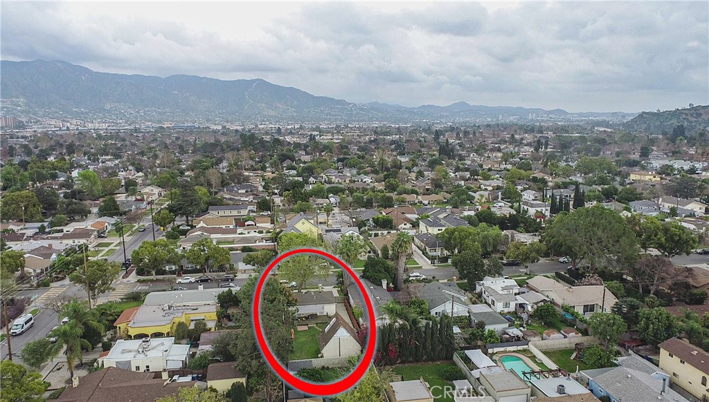 211 South Keystone Street Burbank, CA 91506 - Photo 49 of 54 an aerial view of multiple house