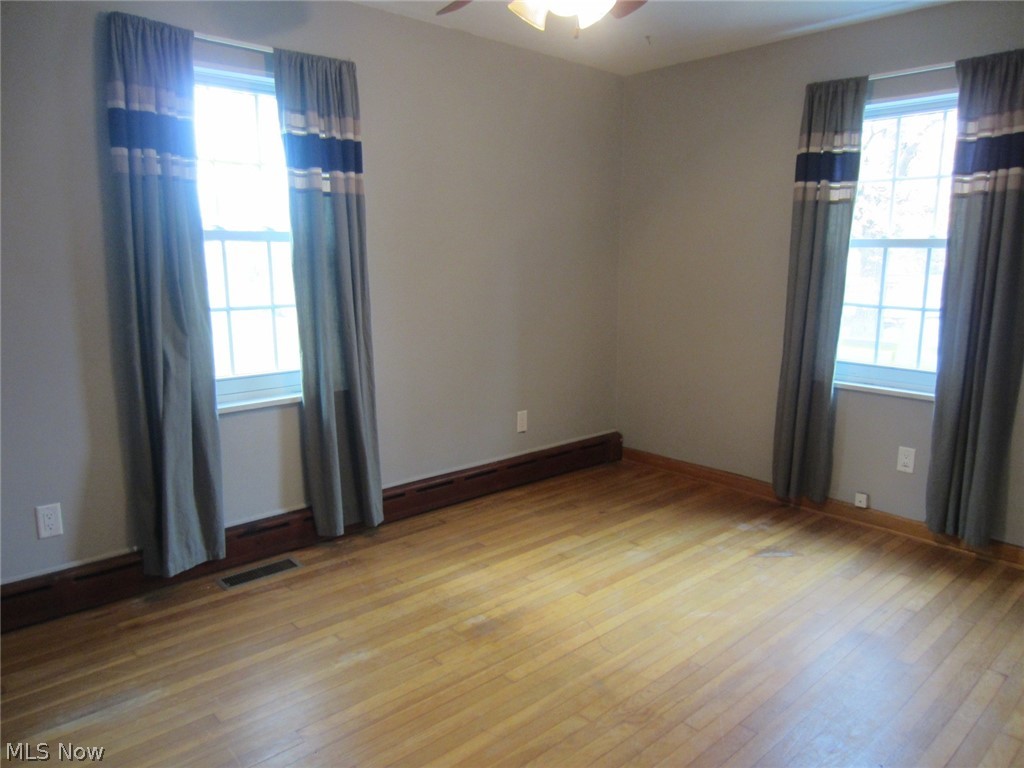 36261 Kinzel Road Avon, OH 44011 - Photo 16 of 25 1st floor bedroom.
