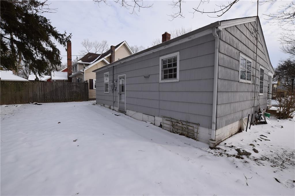 406 West State Street Pendleton, IN 46064 - Photo 2 of 2