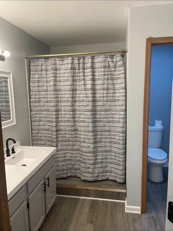 $2,400 | 1511 Crab Tree Drive, Westmont, IL 60559