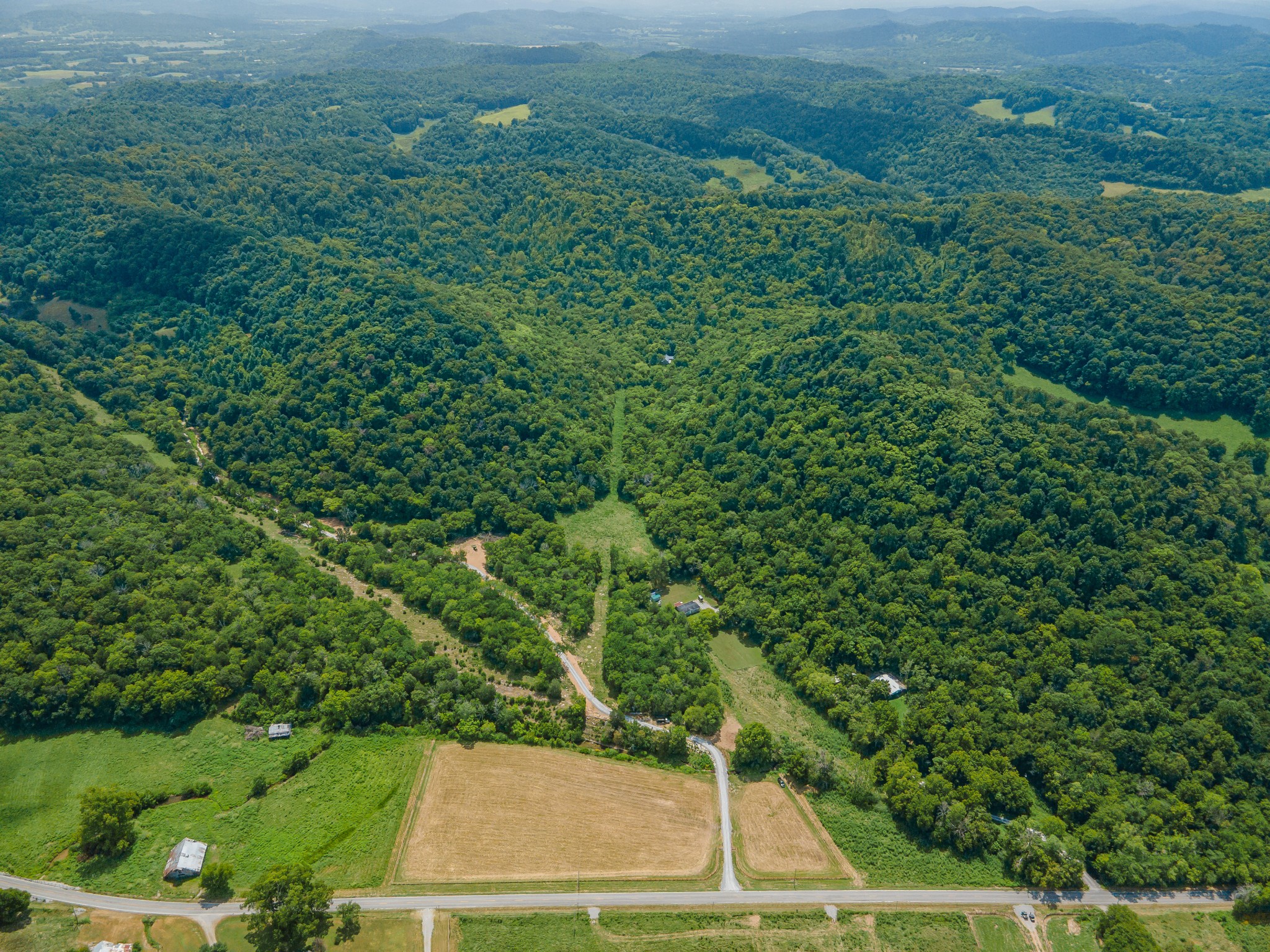 2970 Springplace Road Belfast, TN 37019 - Photo 7 of 38