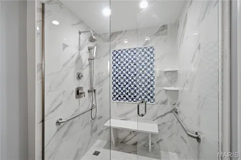 $525,000 | 710 South Hanley Road, Unit 10B, Clayton, MO 63105