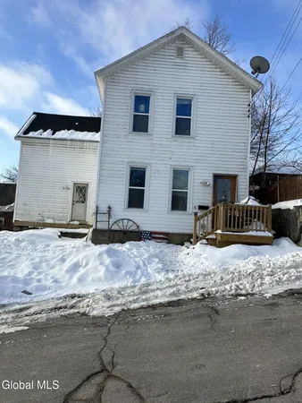 $75,000 | 6 Hempton Street, Amsterdam, NY 12010