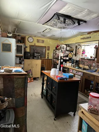 $75,000 | 6 Hempton Street, Amsterdam, NY 12010