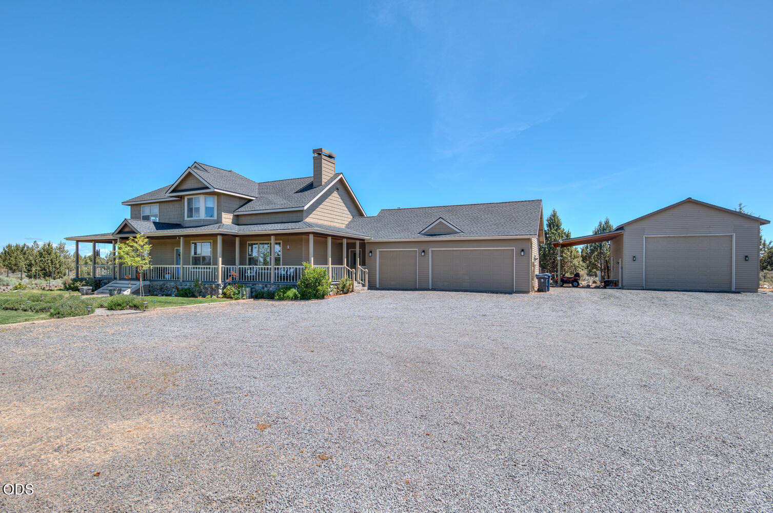 60900 Jennings Road Bend, OR 97702 - Photo 2 of 31