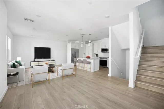 $732,367 | 9414 Vineland Street, South El Monte, CA 91733