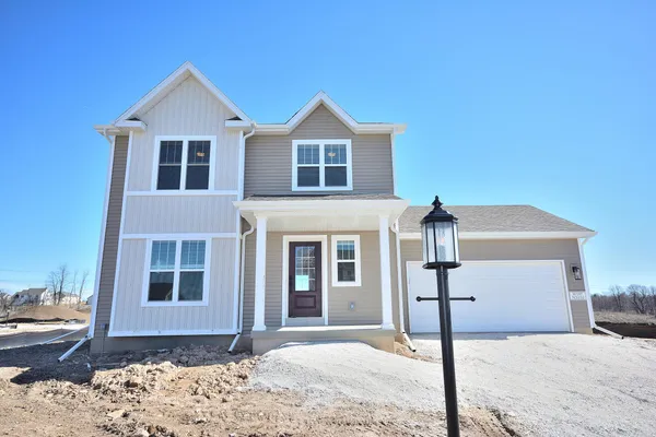 $554,900 | W197-n5350 W197-n5350 Lodgepole Court, Menomonee Falls, WI 53051