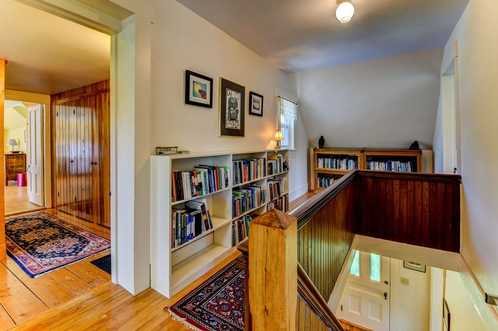 162 Loop Road Easton, NH 03580 - Photo 16 of 39