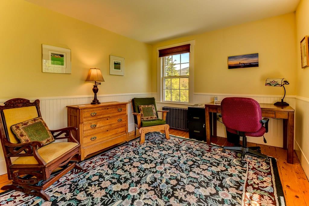 162 Loop Road Easton, NH 03580 - Photo 20 of 39