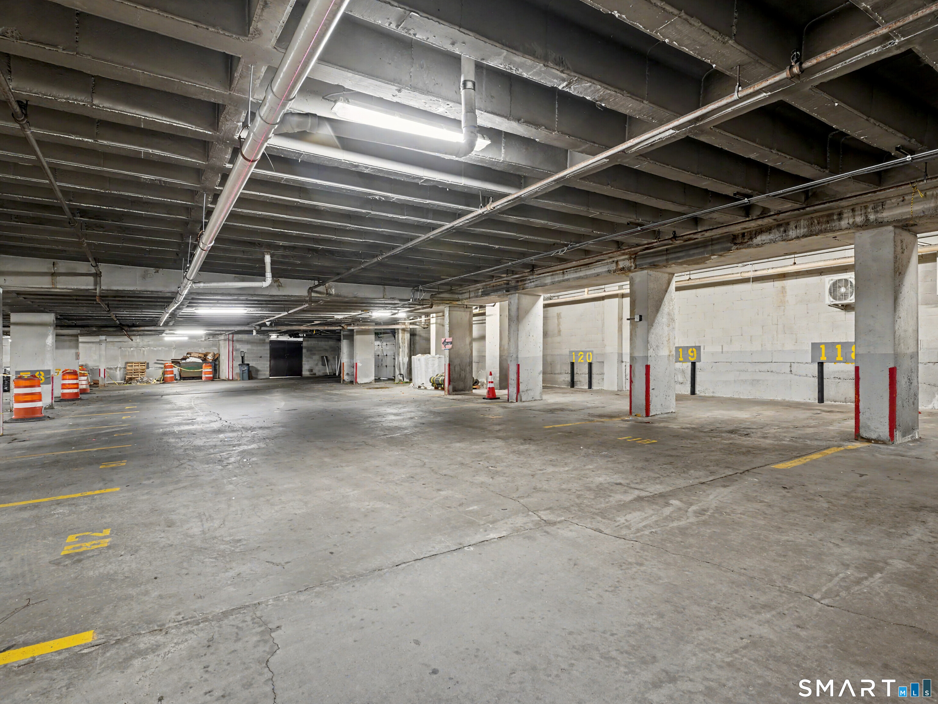 50 Glenbrook Road, Unit 3D Stamford, CT 06902 - Photo 32 of 35 Gallery Image 32