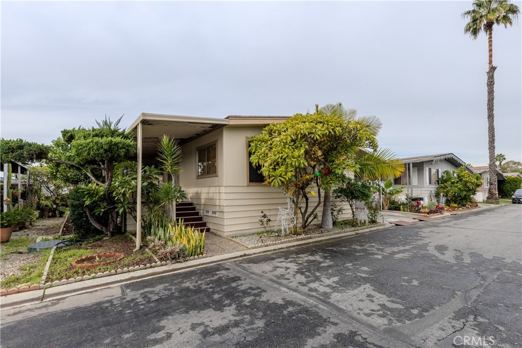 17701 Avalon Boulevard Carson, CA 90746 - Photo 1 of 1