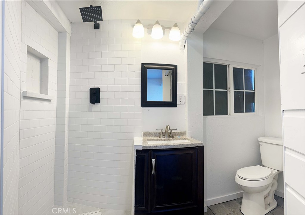 505 North Drive Lebec, CA 93243 - Photo 23 of 34 a bathroom with a sink and a toilet