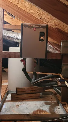 $1,050 | 16687 East Alderson, Montgomery, TX 77316