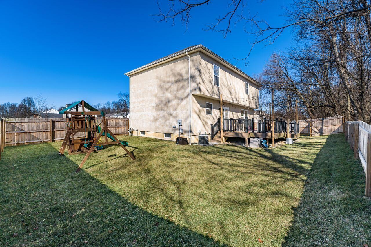 2034 Ravine Way Reynoldsburg, OH 43068 - Photo 33 of 35 Spacious Yard