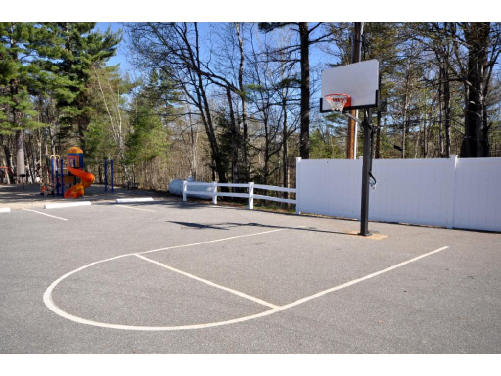 279 Castle Shore Road Moultonborough, NH 03254 - Photo 24 of 34 Gallery Image 24