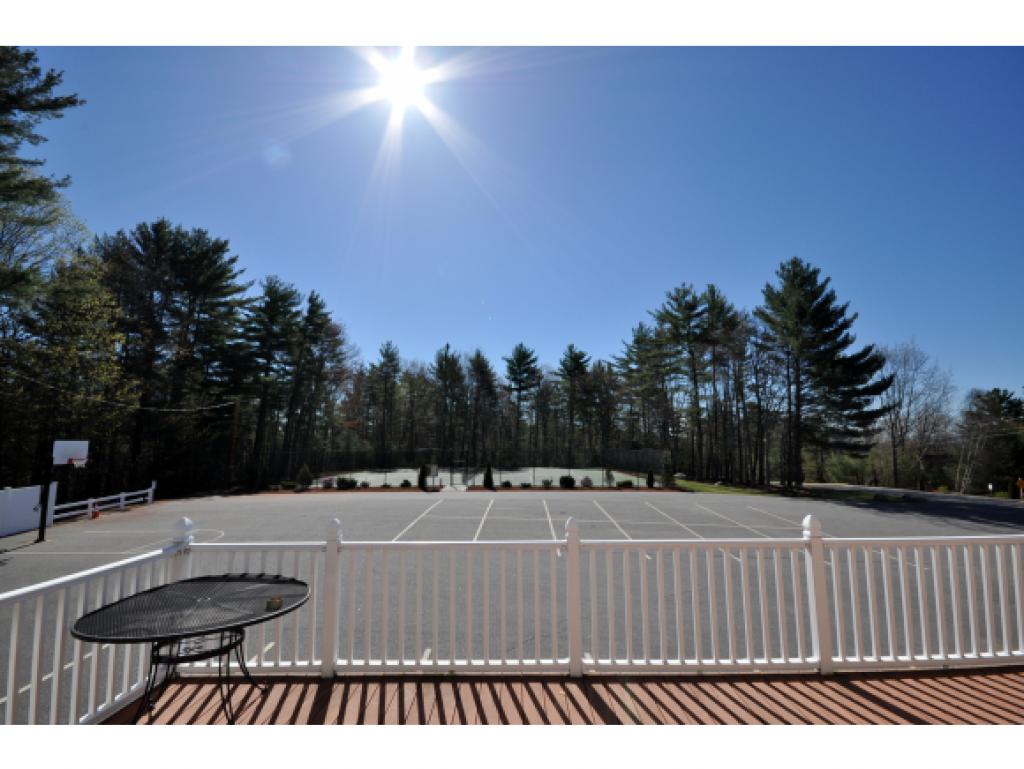 279 Castle Shore Road Moultonborough, NH 03254 - Photo 25 of 34 Gallery Image 25