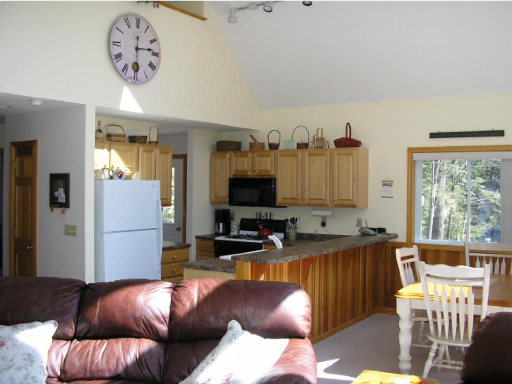 279 Castle Shore Road Moultonborough, NH 03254 - Photo 8 of 34 Gallery Image 8