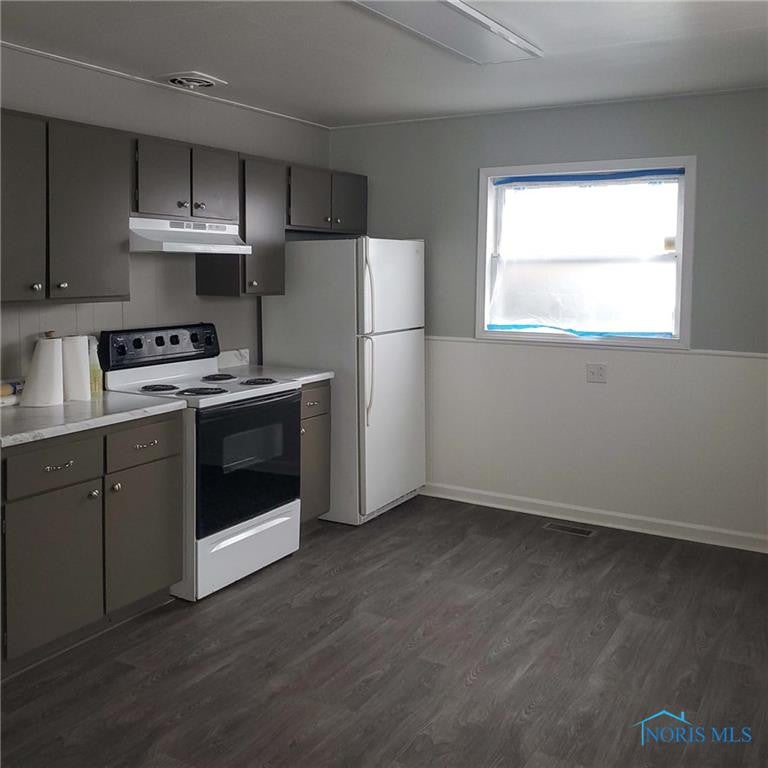427 Clifton Road Toledo, OH 43607 - Photo 5 of 9 Photo 5