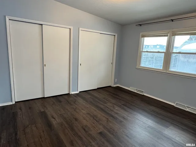 $900 | 3812 Mississippi Avenue, Davenport, IA 52807