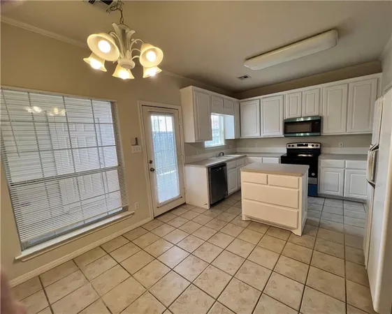 $235,000 | 357 Old Mill Creek Drive, Woodway, TX 76712